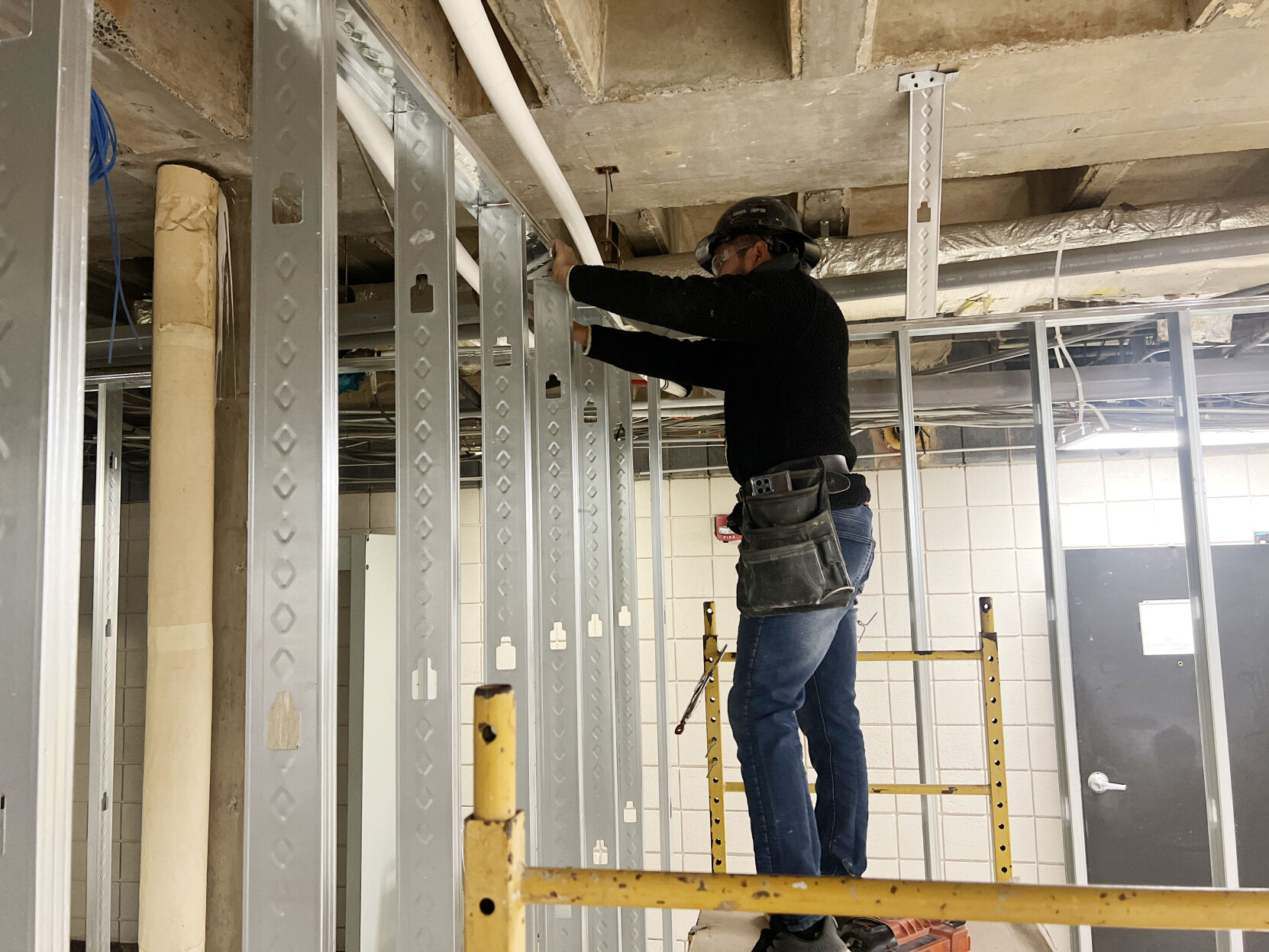 Humberto Mendez Gaspar Beam Construction